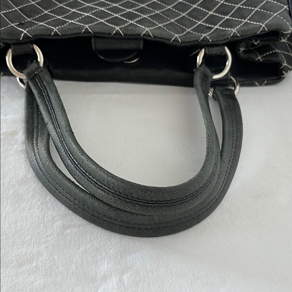 Ferragamo Black Quilted Leather Handbag - Picture 6 of 15